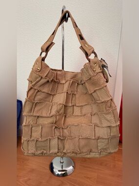 Patchwork Leather Shoulder Hobo Bag in Tan